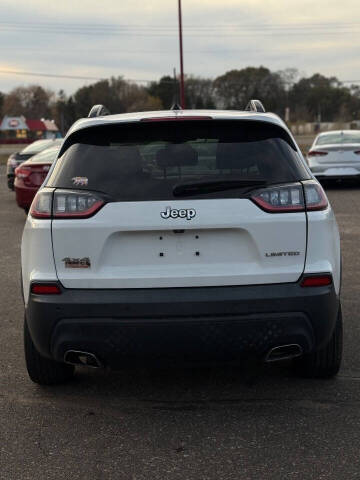 2020 Jeep Cherokee Altitude