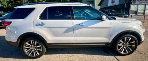 2017 Ford Explorer Platinum