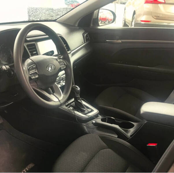Image 5 of 2020 Hyundai Elantra SEL
