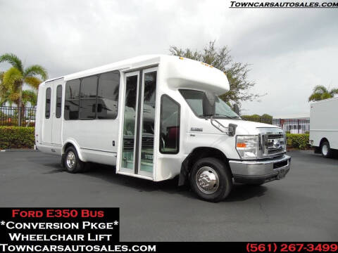 2011 Ford E-350