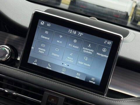 2022 Lincoln Corsair Standard