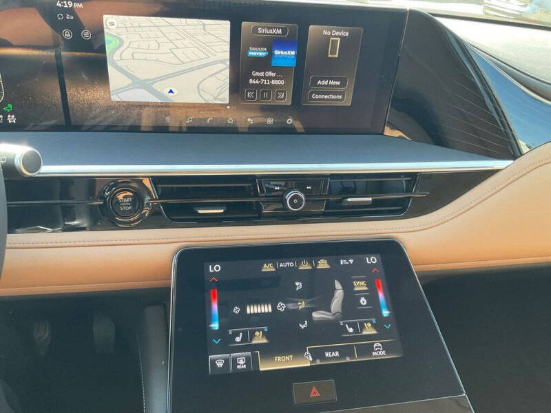 2025 Infiniti QX80 Sensory