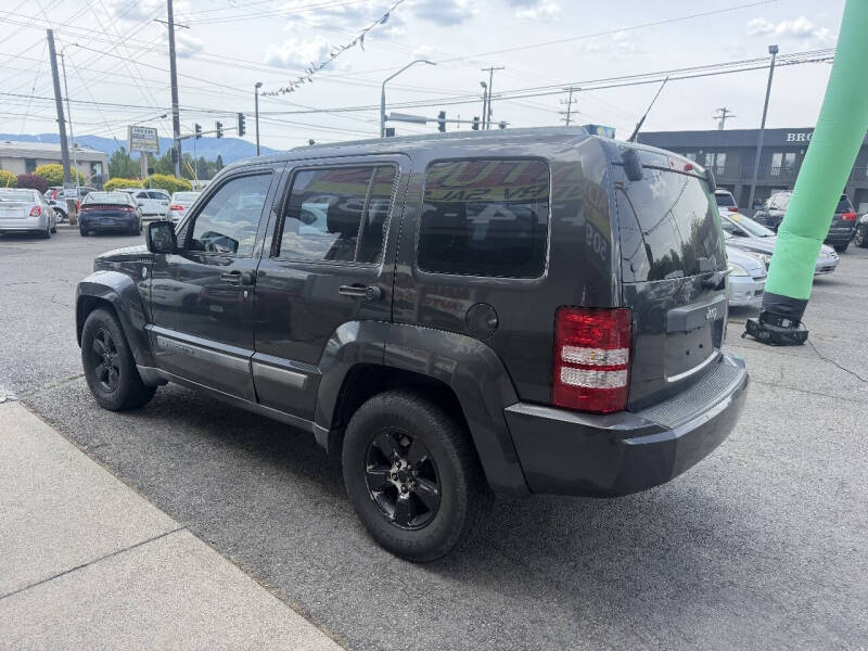 2011 Jeep Liberty Sport