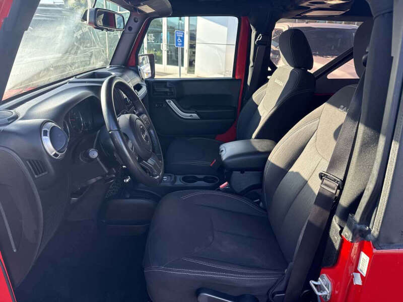 2017 Jeep Wrangler Sahara