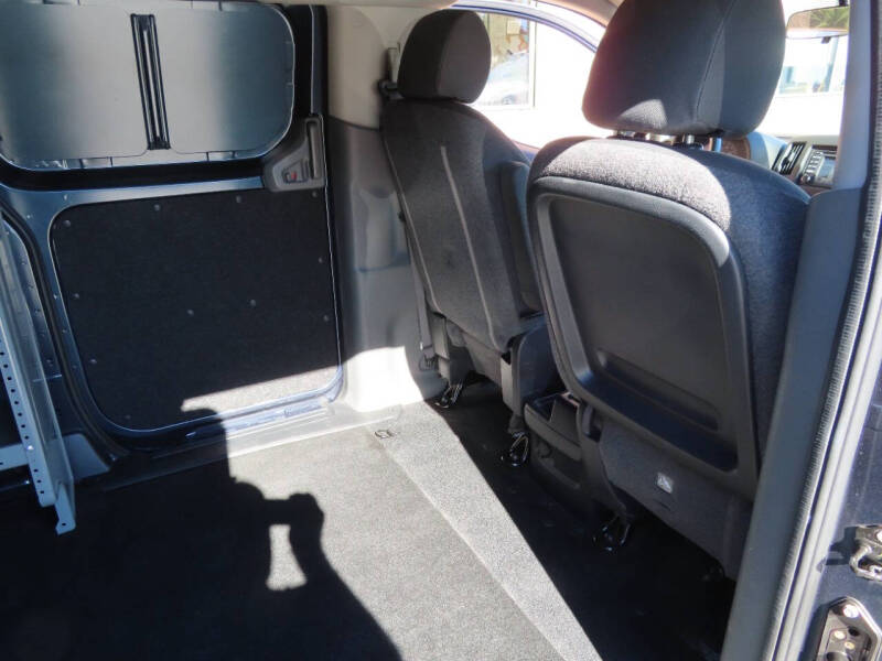 2019 Nissan NV200 SV