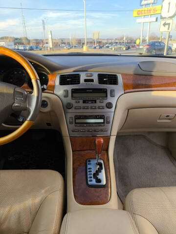 2005 Lexus ES 330