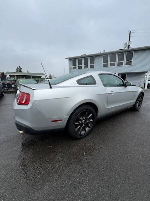 2010 Ford Mustang V6 Premium