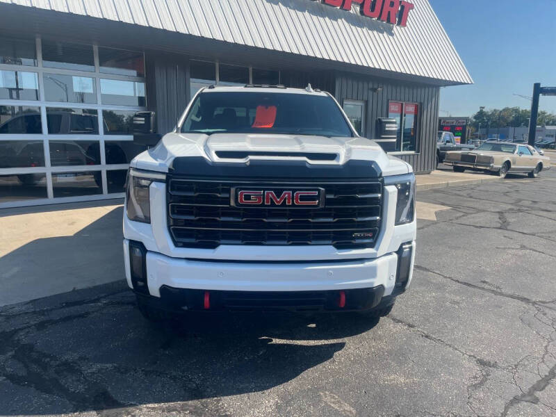 2024 GMC Sierra 2500HD AT4