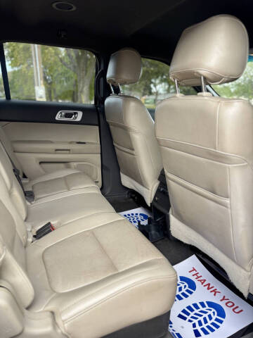 2011 Ford Explorer XLT