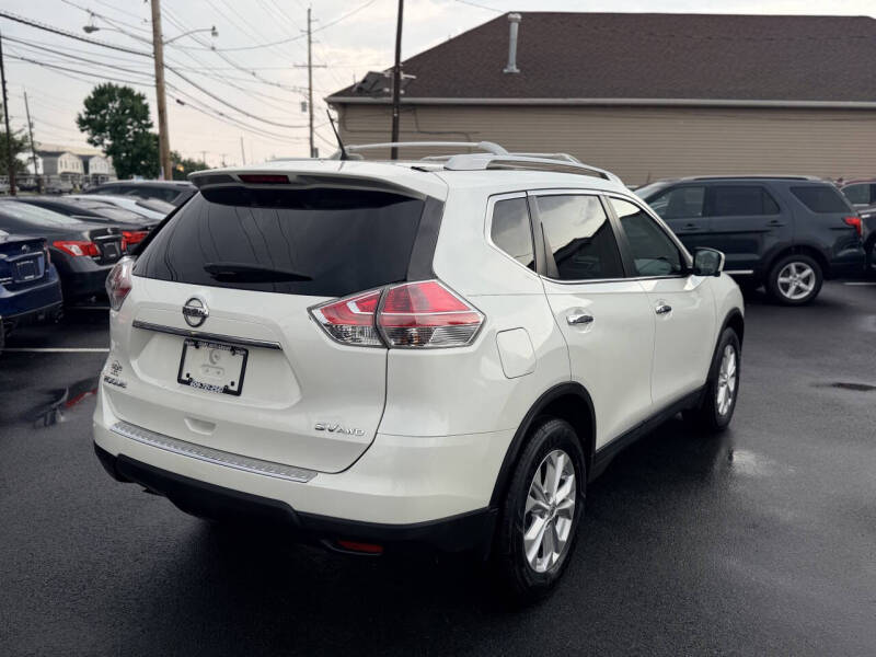 2015 Nissan Rogue SV