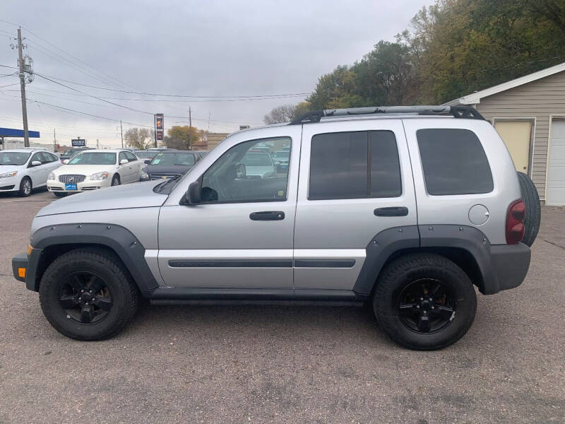 2005 Jeep Liberty for sale at Iowa Auto Sales, Inc in Sioux City IA