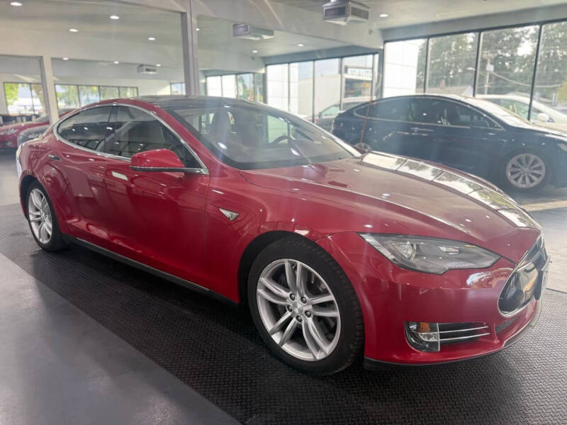 2013 Tesla Model S Performance