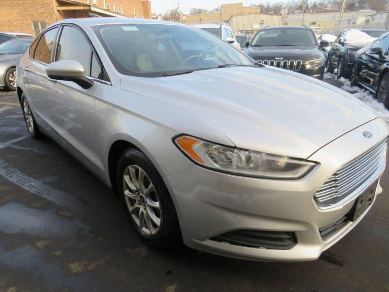 2016 Ford Fusion S
