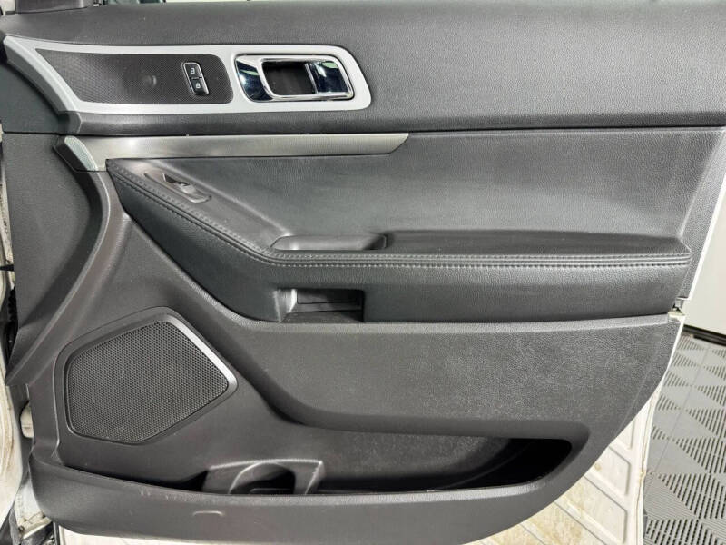 2014 Ford Explorer Sport