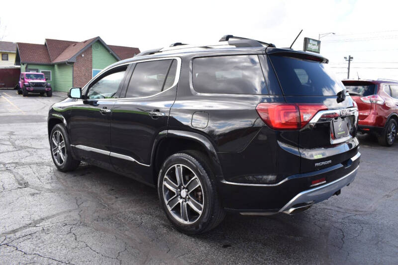 2018 GMC Acadia Denali