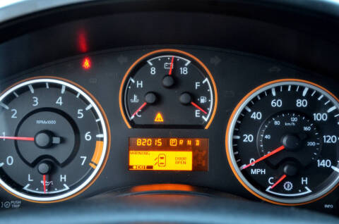 2014 Nissan Titan SV