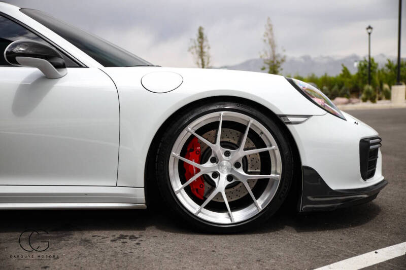 2017 Porsche 911