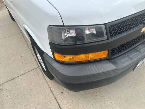 2018 Chevrolet Express 2500