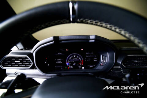 2020 Lamborghini Urus