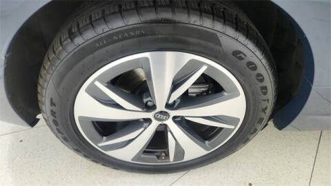 2024 Audi Q8 Sportback e-tron quattro Premium S line