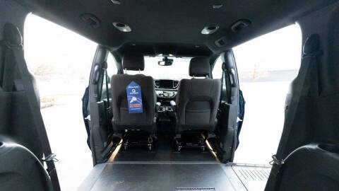 2024 Chrysler Pacifica Touring