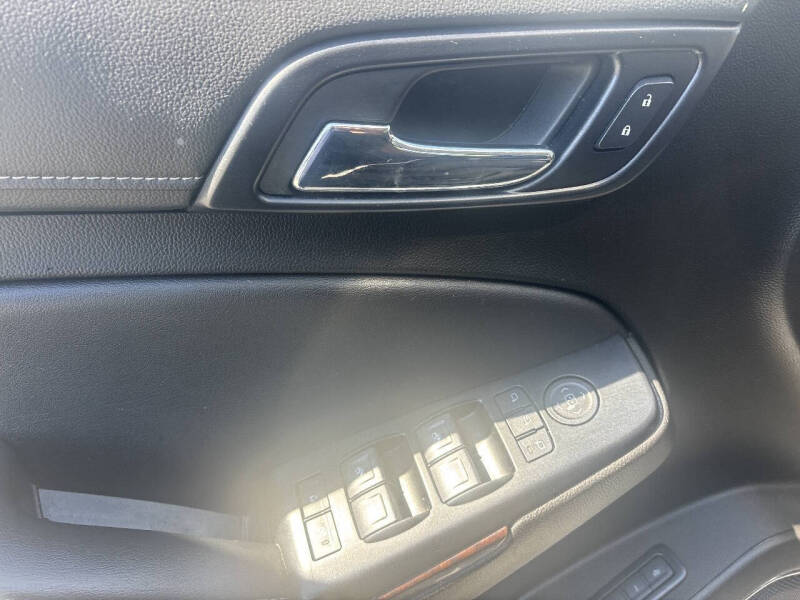 2020 GMC Yukon XL SLT