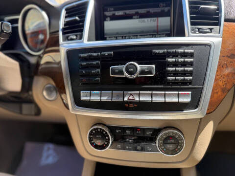 2014 Mercedes-Benz GL-Class GL 550 4MATIC