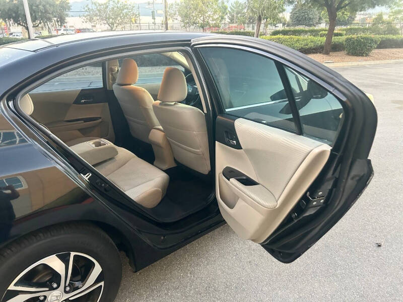 2017 Honda Accord LX