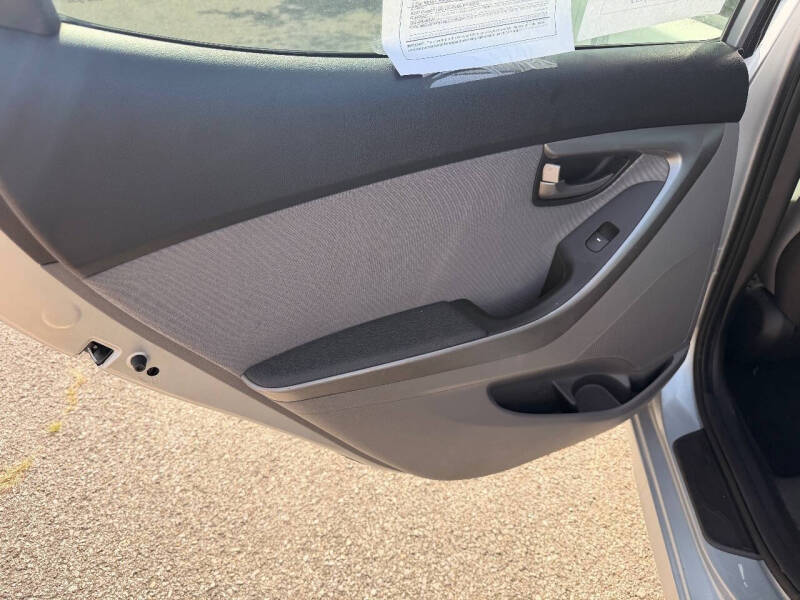 2012 Hyundai Elantra Limited