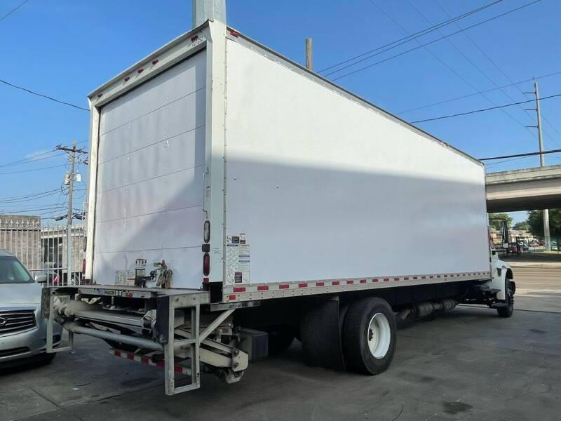 2017 International DuraStar 4300