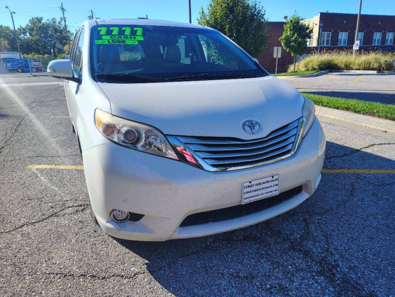 2013 Toyota Sienna
