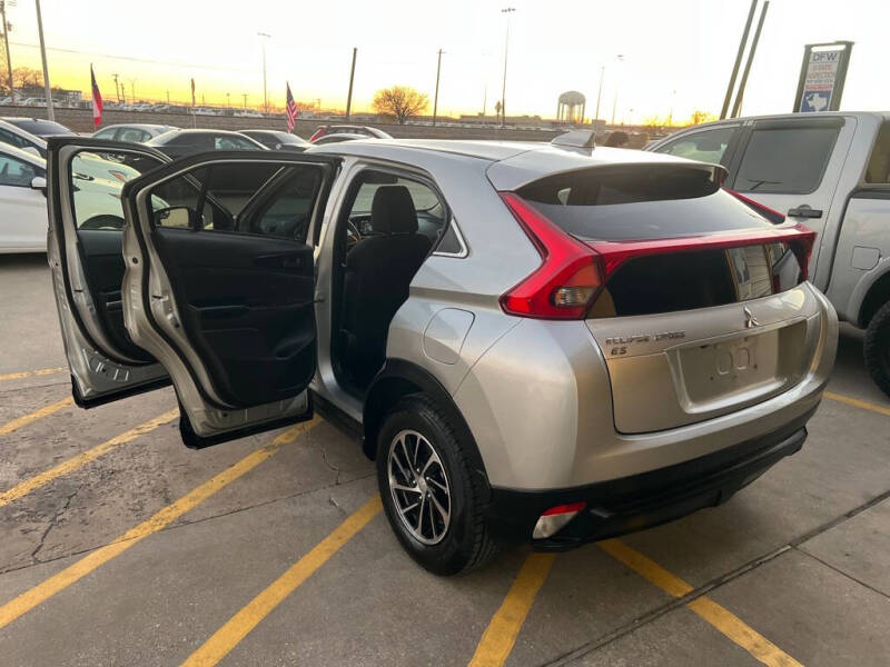 2020 Mitsubishi Eclipse Cross ES