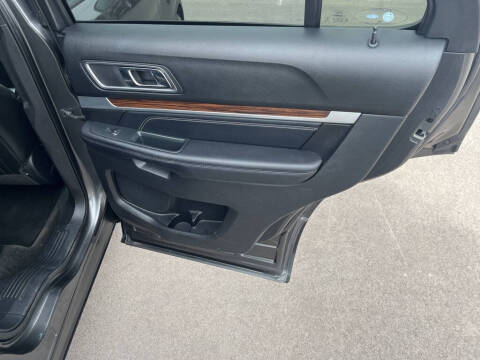 2017 Ford Explorer Limited