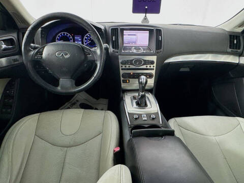 2011 Infiniti G37 Convertible