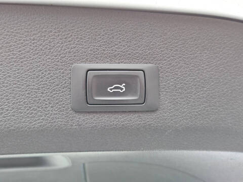 2015 Audi Q7 3.0T quattro Premium Plus