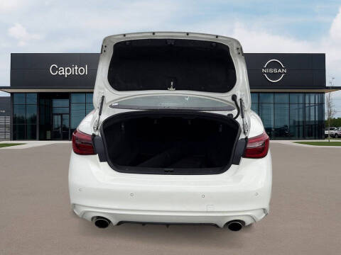 2021 Infiniti Q50 Luxe