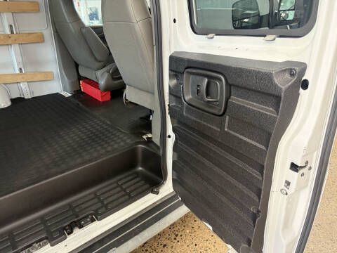 2022 Chevrolet Express 2500