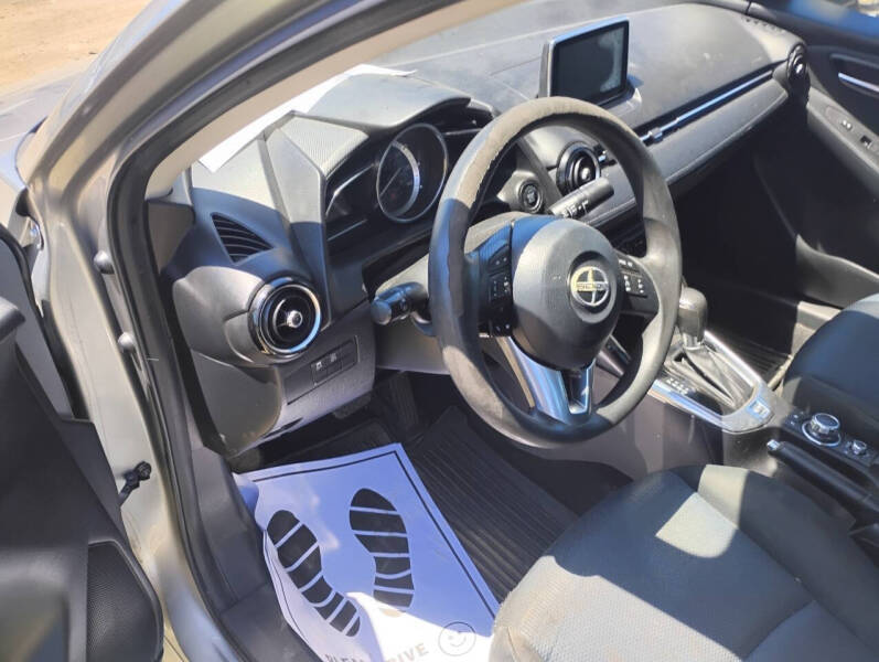 2016 Scion iA