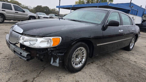 2000 Lincoln Town Car Cartier