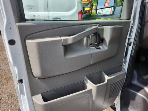 2017 Chevrolet Express 2500