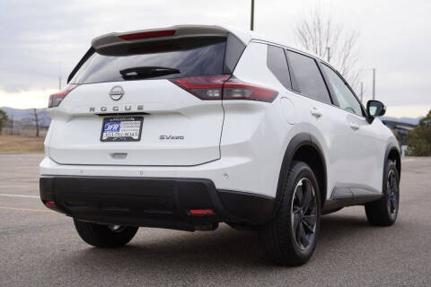 2024 Nissan Rogue SV