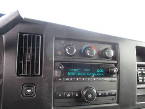 2024 Chevrolet Express 2500
