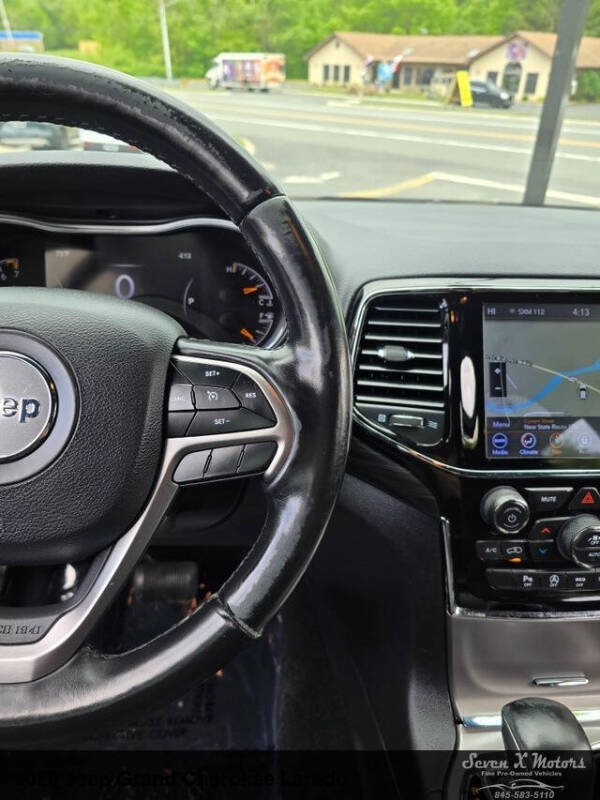 2020 Jeep Grand Cherokee Laredo