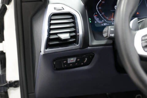 2020 BMW 8 Series 840i