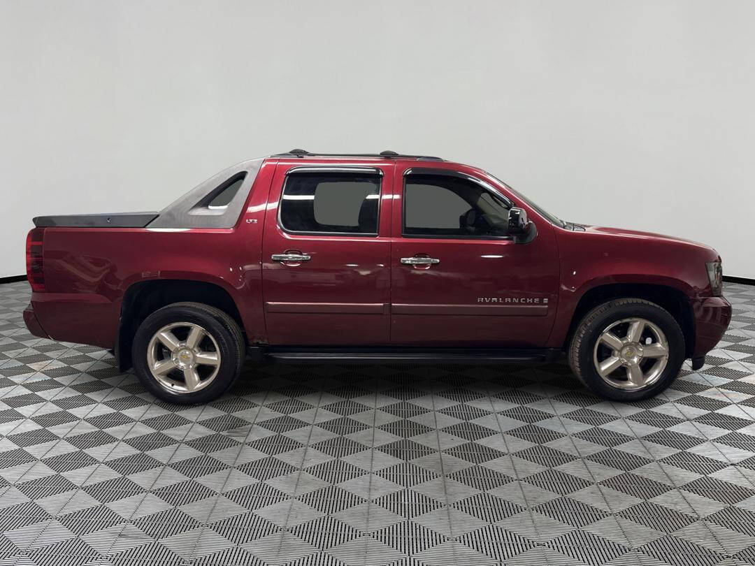 2008 Chevrolet Avalanche for sale at Paley Auto Group in Columbus, OH