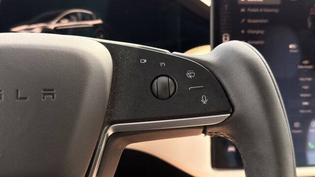 2023 Tesla Model X Plaid