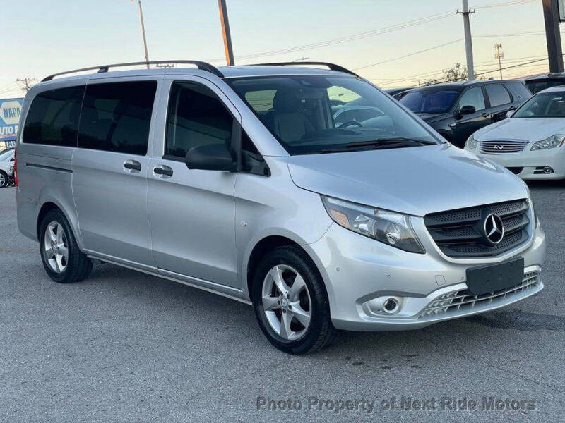 2016 Mercedes-Benz Metris Passenger