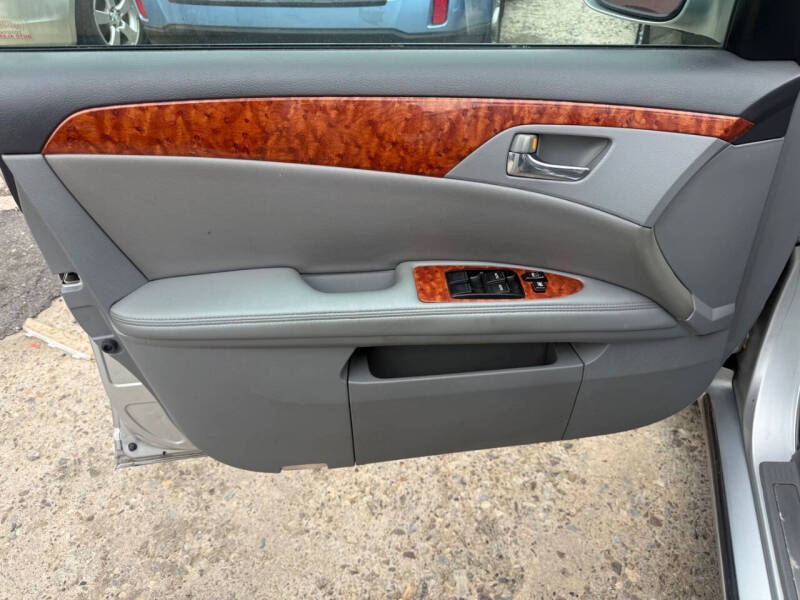 2007 Toyota Avalon XLS