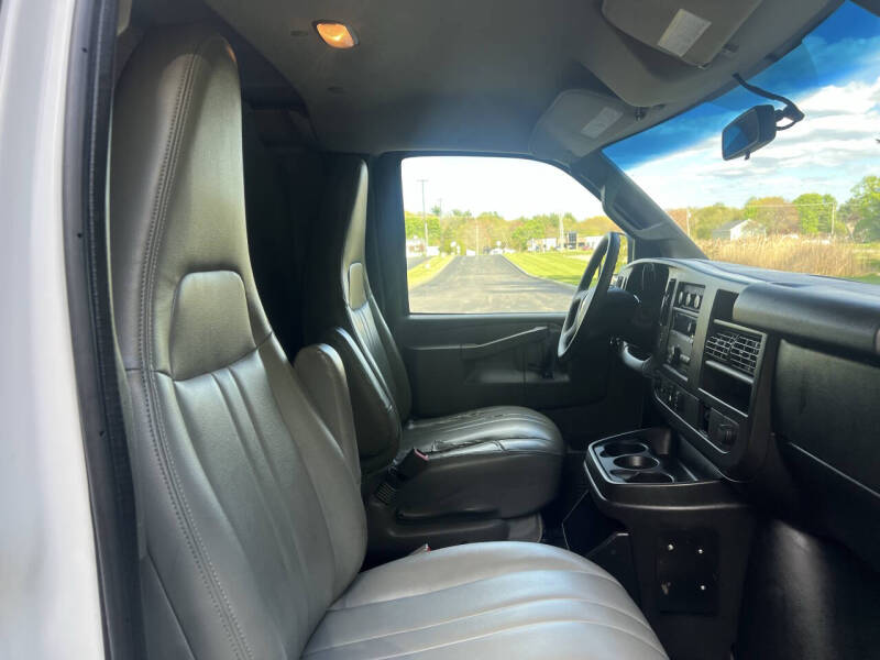 2017 Chevrolet Express 3500