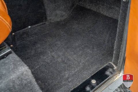 1987 Land Rover Defender